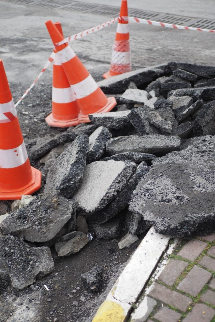Cracked Pot Hole
