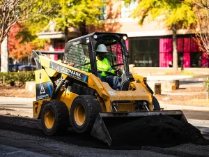 Landmark Paving asphalt paving equipment in Jacksonville, FL performing commercial pavement installation