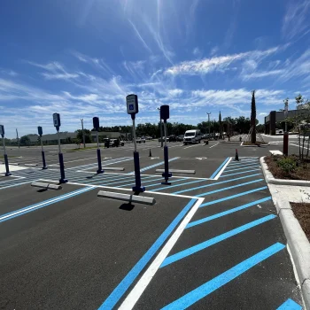 ada parking requirements